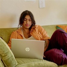 Computador Portátil HP 15-fd0071np | 15.6" | i7-1355U | 16GB | 1TB SSD